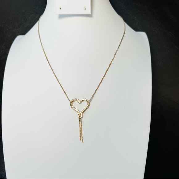 Vintage Open Heart Rhinestone Crystal Love Gold Tone Delicate Chain Necklace - Picture 9 of 16